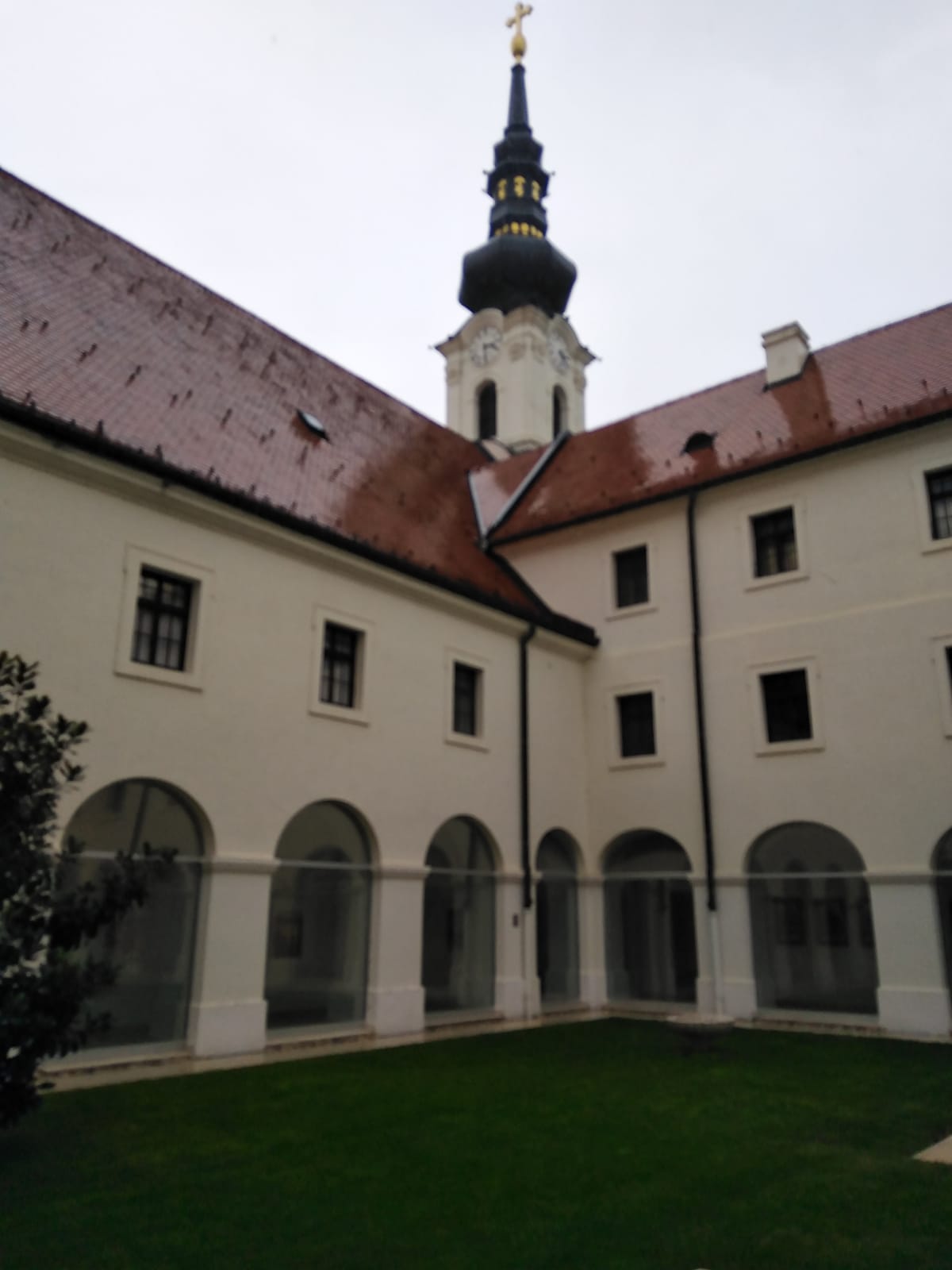 6. Franjevački samostan Vukovar